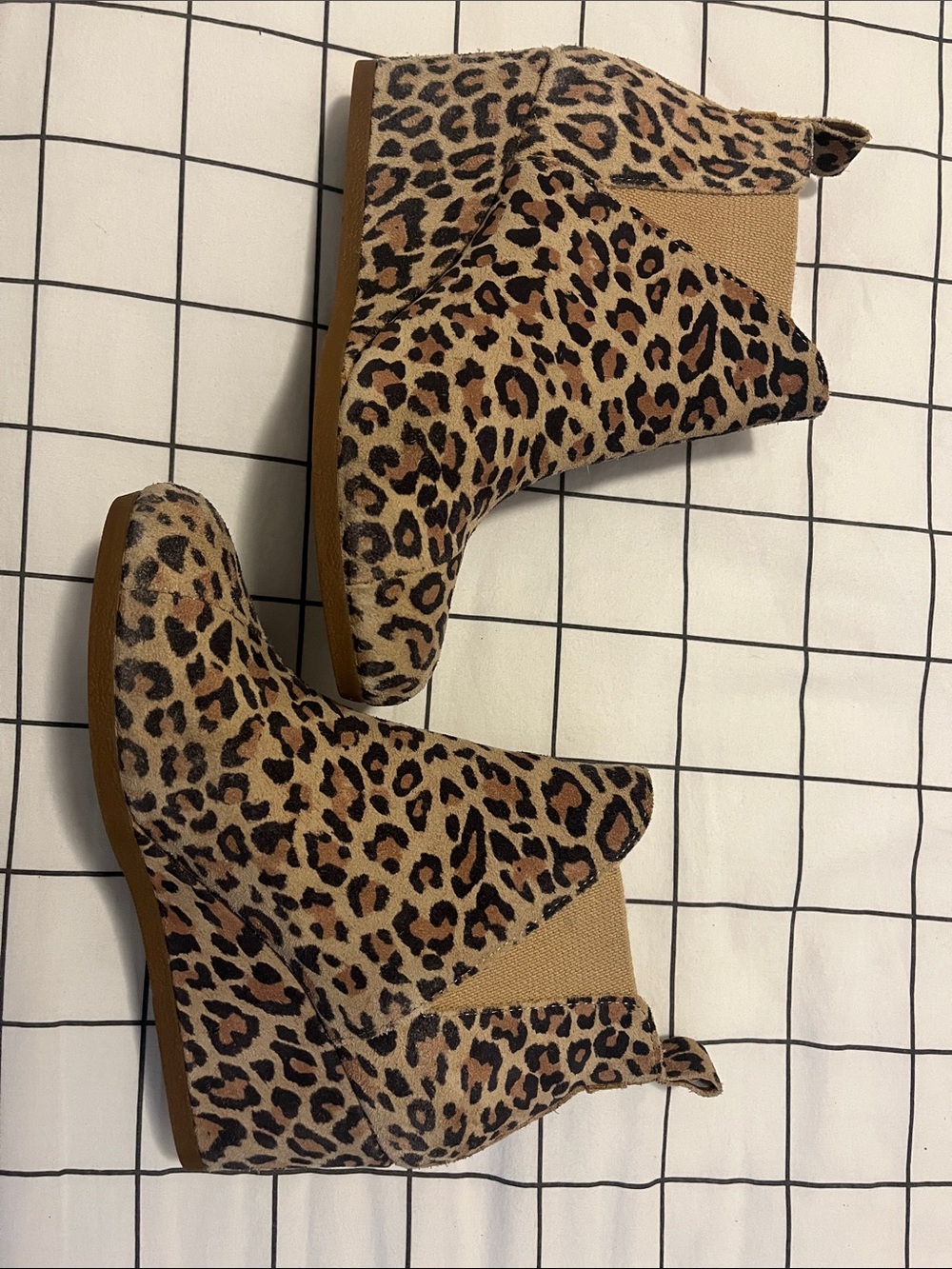 TOMS Leopard Print Chelsea Wedge Booties - Tan